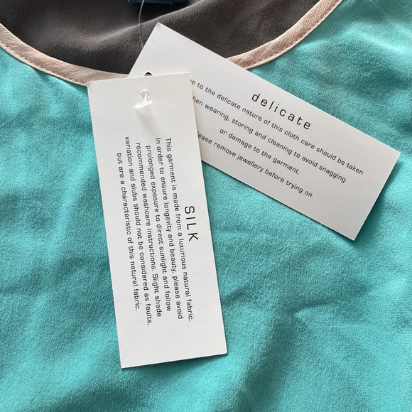 NWT French Connection 💯 silk tank top turquoise and gray w peach accents - Picture 4 of 6
